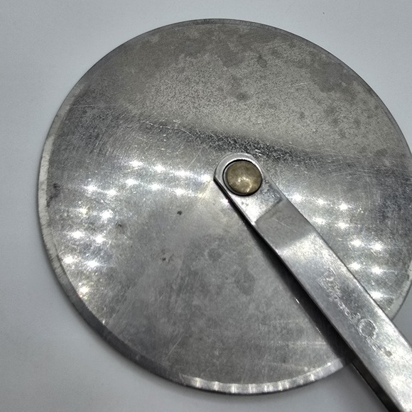 Pampered Chef Pizza Cutter Stainless Steel Slicer Taiwan Retired NO COVER - Picture 3 of 9